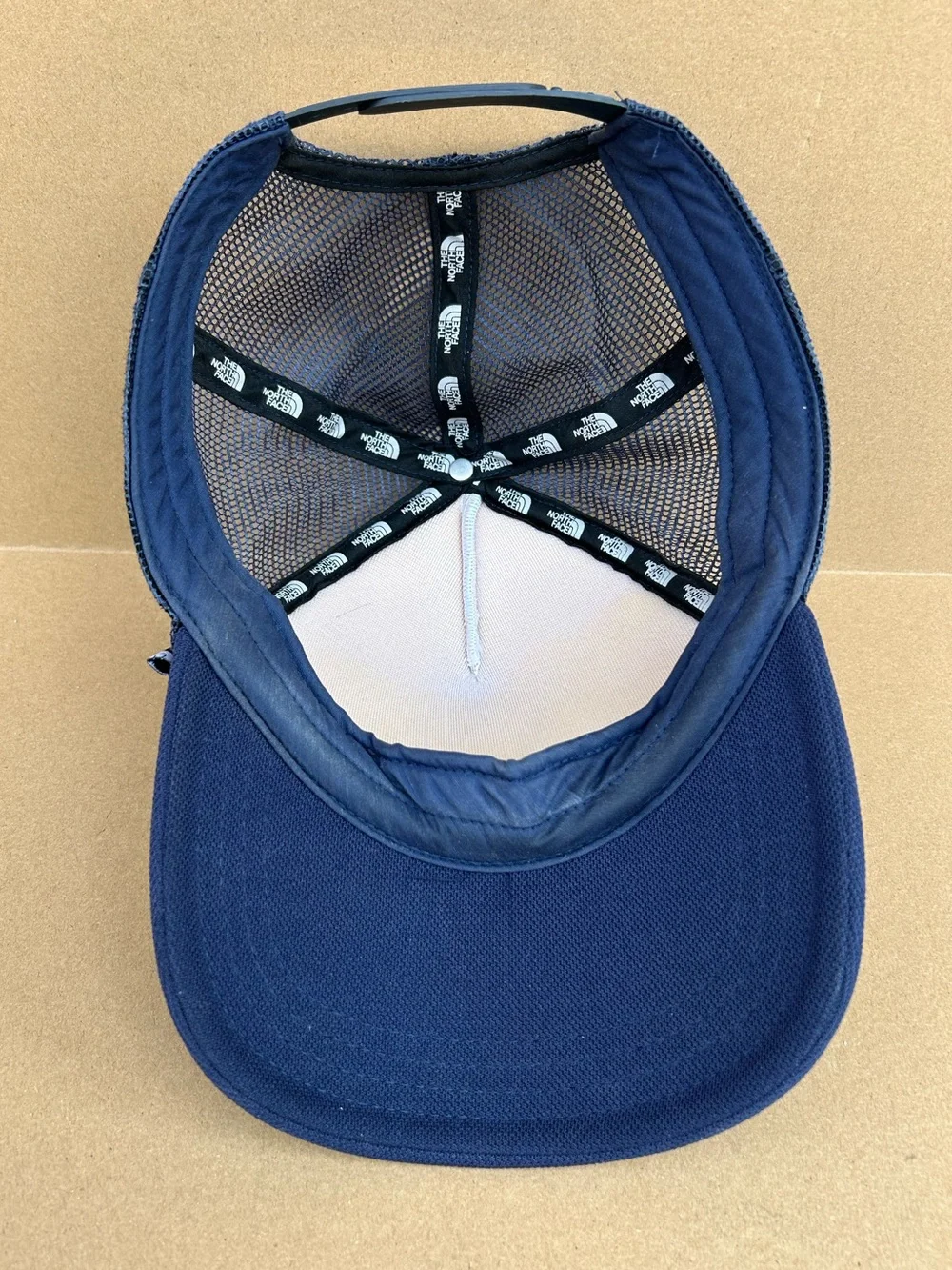 The North Face Born to Roam Trucker Hat Mesh SnapBack Blue Graphic Outdoors